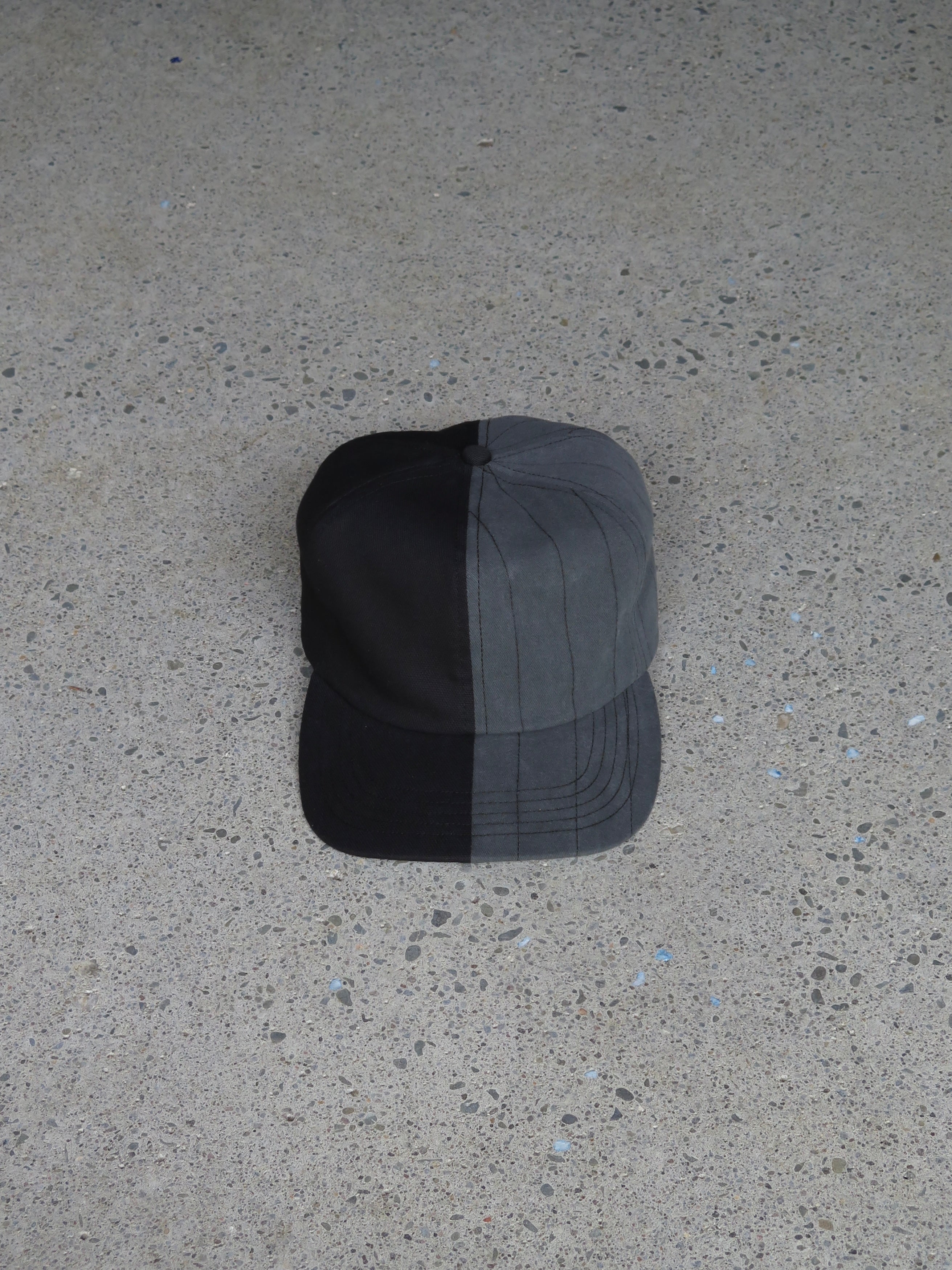 SPLIT PINSTRIPE ACE 6 PANEL - BLACK / CHARCOAL